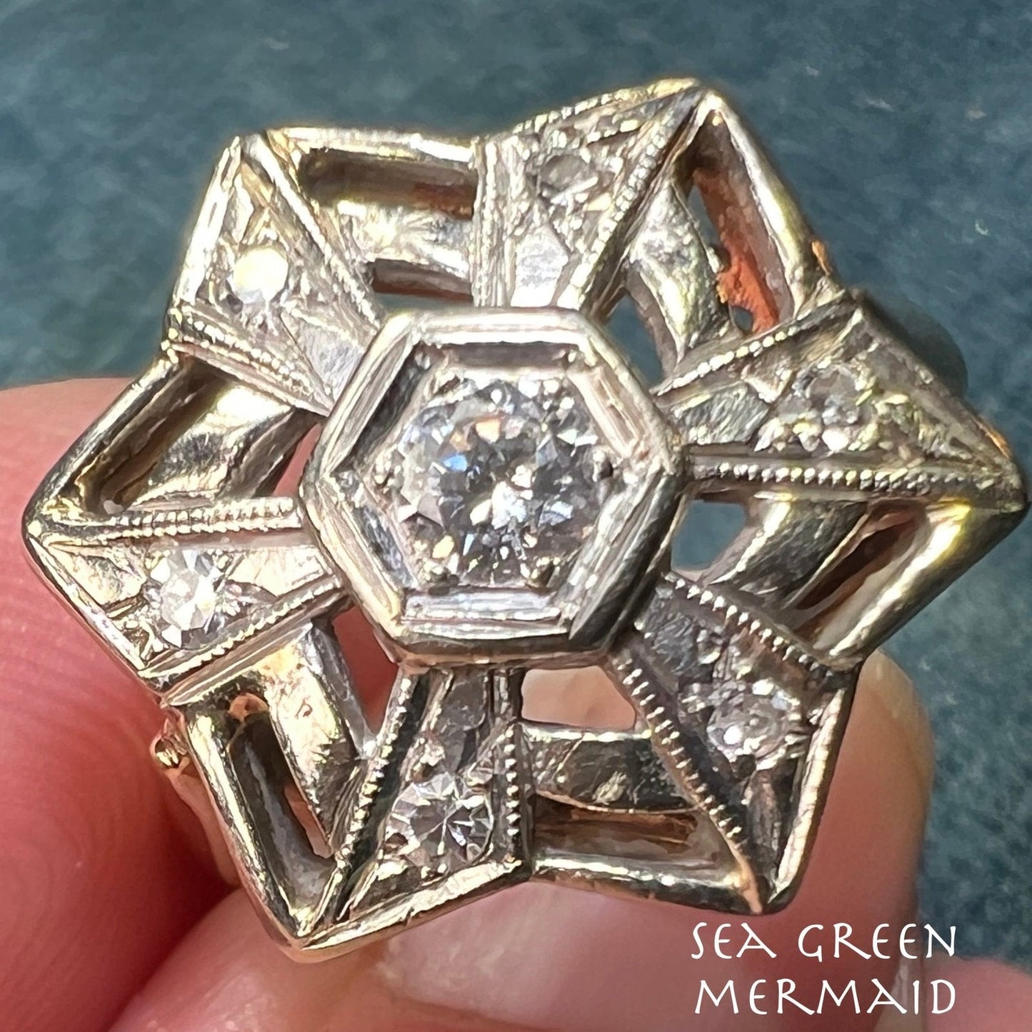 14k White Gold Rose-Cut Diamond Shield Ring. Art Deco
