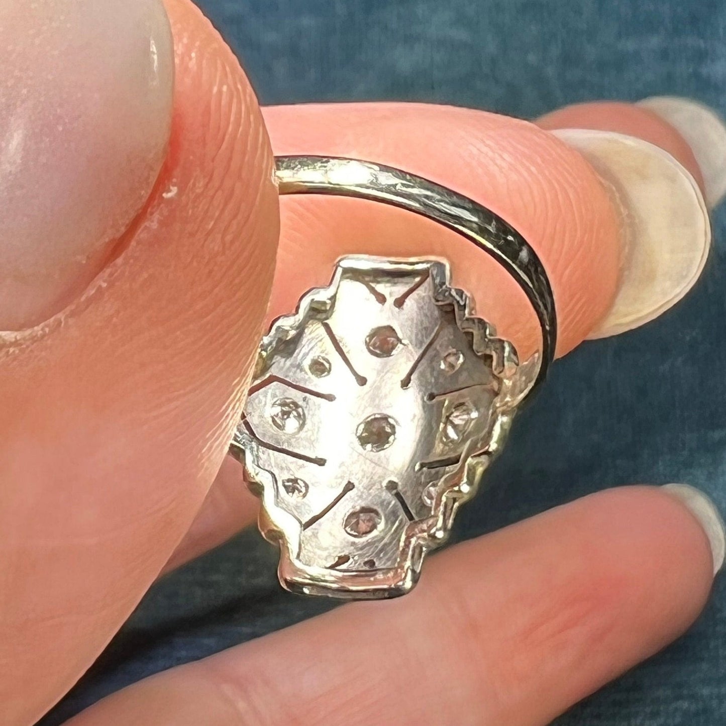 14k White Gold Rose-Cut Diamond Stepped Shield Ring. Art Deco