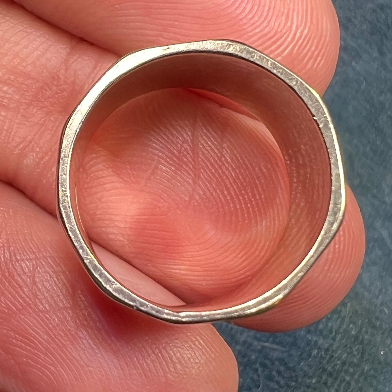 14k White Gold Zig Zag Wide Cigar Band Ring. 10mm + 7g