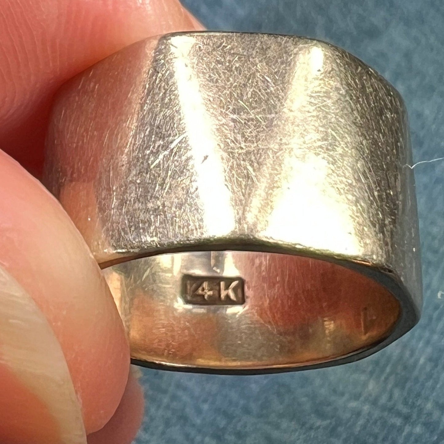 14k White Gold Zig Zag Wide Cigar Band Ring. 10mm + 7g