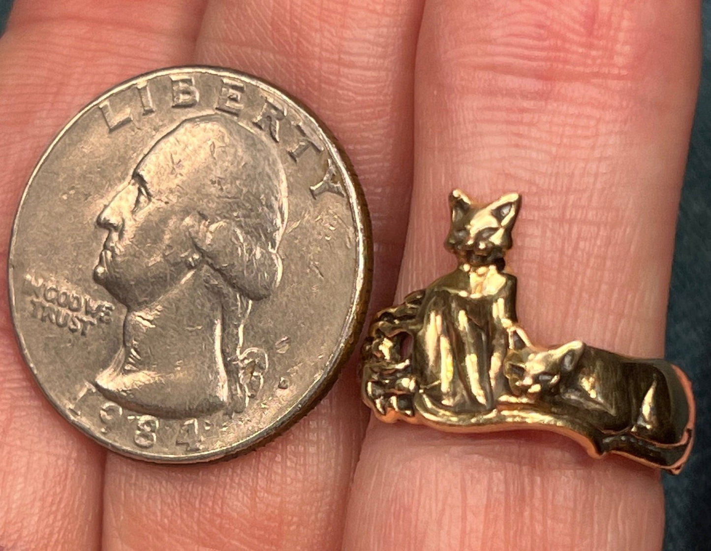 14k Yellow Gold 2 Siamese Cats Ring. OOAK