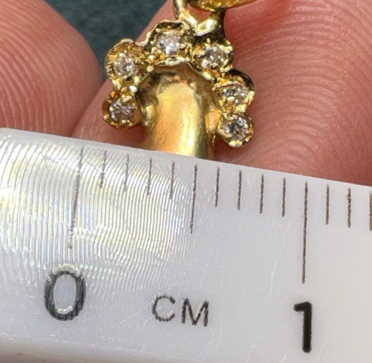 14k Yellow Gold Antique Antique HAND Pendant w Ruby + Diamonds
