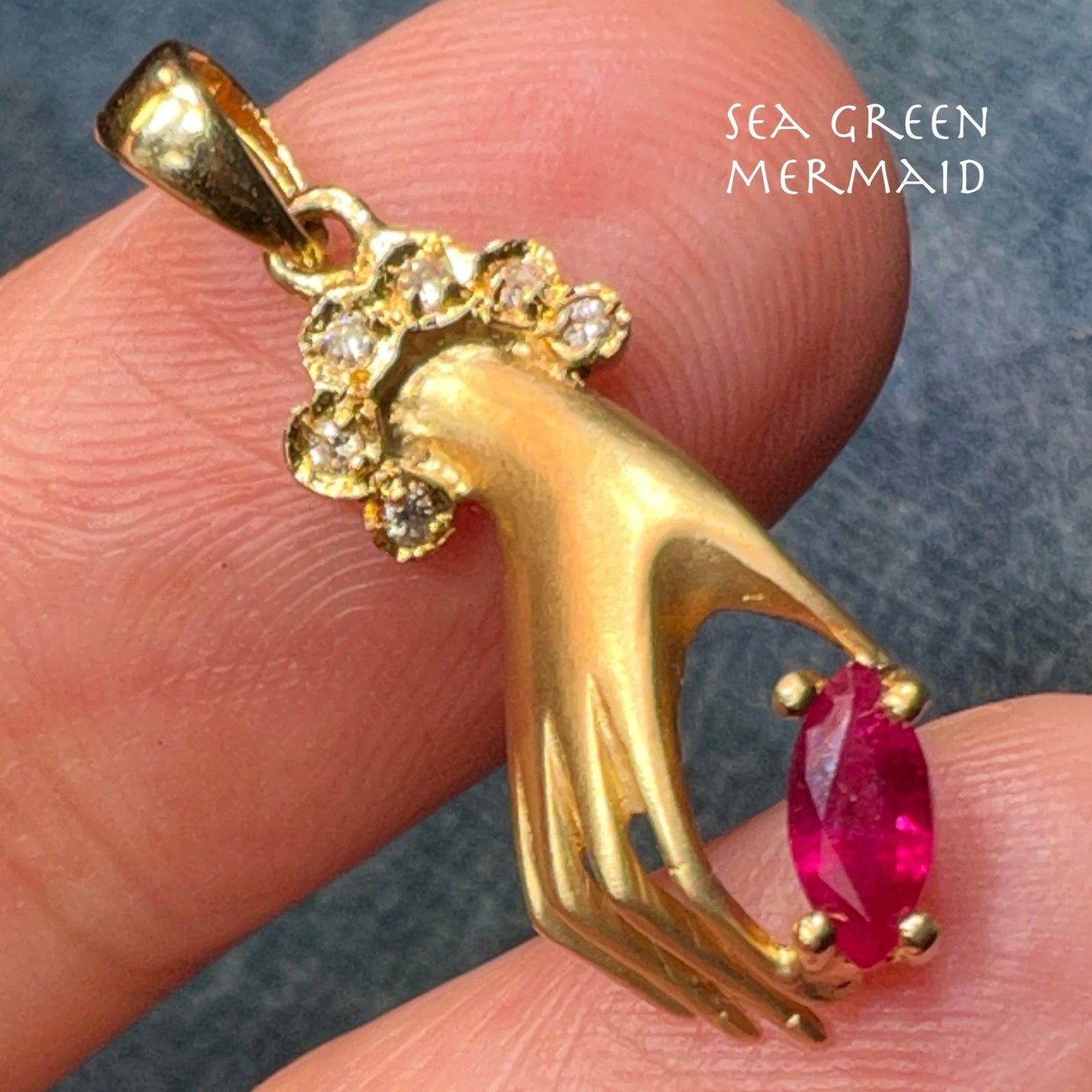 14k Yellow Gold Antique Antique HAND Pendant w Ruby + Diamonds