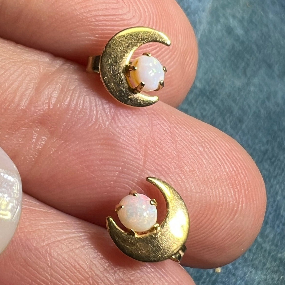14k Yellow Gold Australian Opal Earrings w Crescent Moons. TINY! *Video*