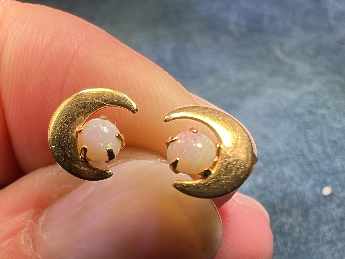 14k Yellow Gold Australian Opal Earrings w Crescent Moons. TINY! *Video*