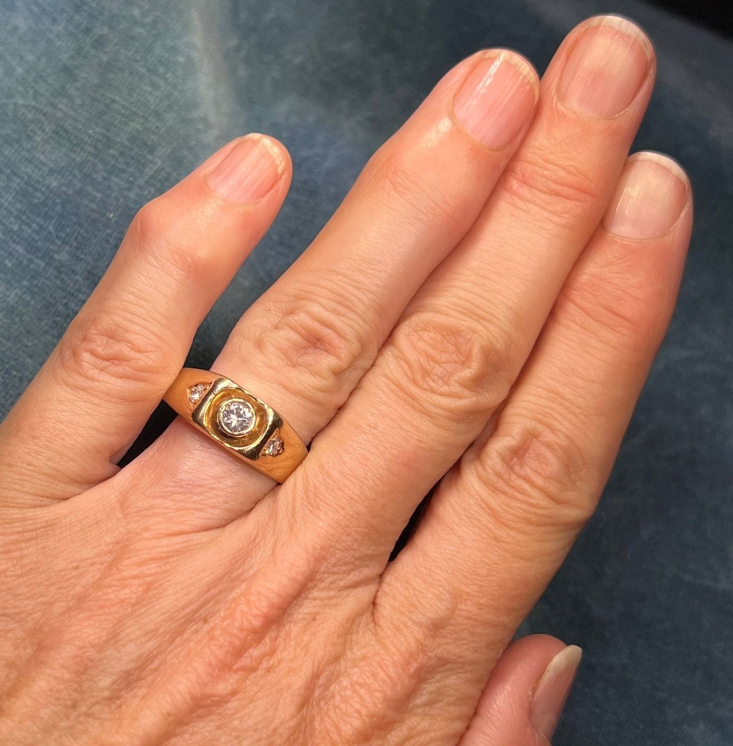 14k Yellow Gold Bezel-Set Wide Rose-Cut Diamond Ring Band *Video*