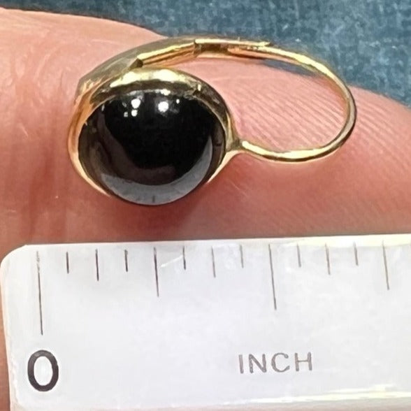 14k Yellow Gold Black Onyx Cabochon Leverback Earrings