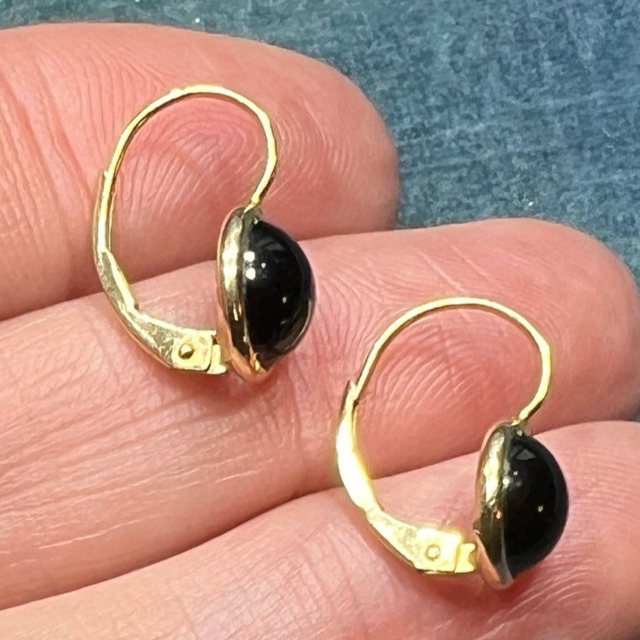 14k Yellow Gold Black Onyx Cabochon Leverback Earrings