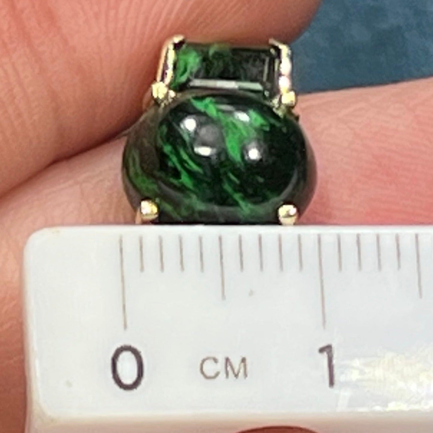 14k Yellow Gold Burmese "Maw Sit Sit" Jade Ring. *Rare*