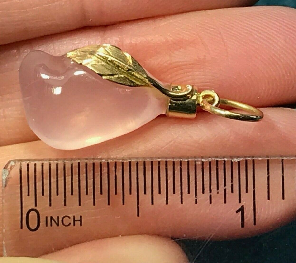14k Yellow Gold Carved Pink Quartz Pear w Leaf Pendant