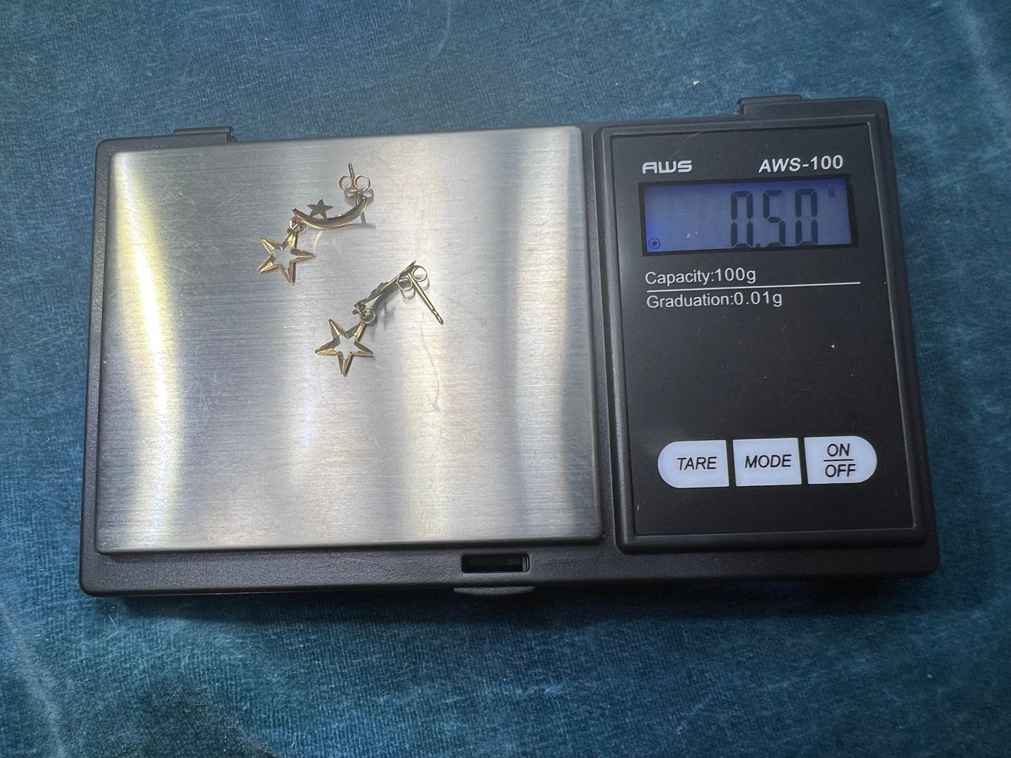 14k Yellow Gold Earrings w Dangly Crescent Moon & Stars.