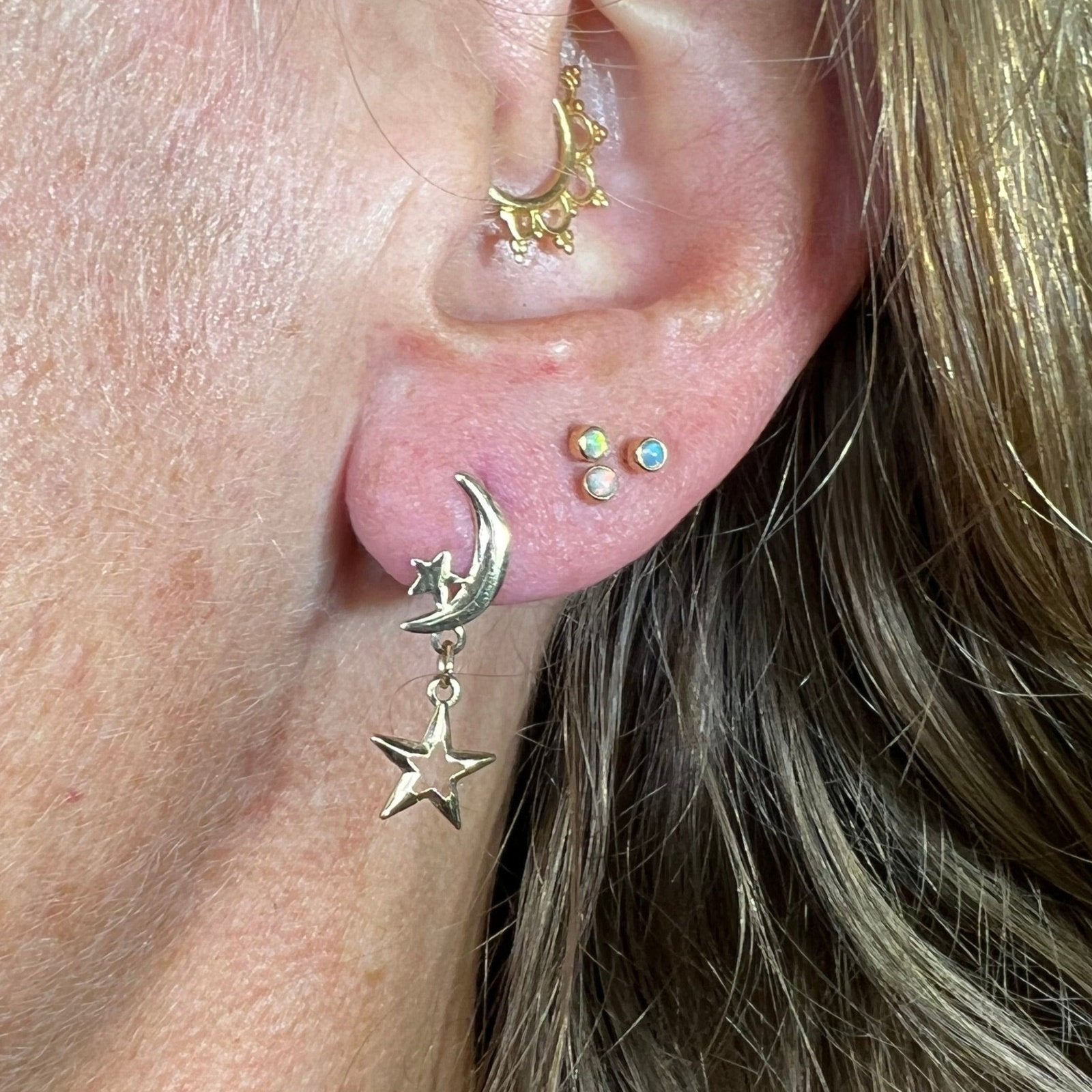 14k Yellow Gold Earrings w Dangly Crescent Moon & Stars.