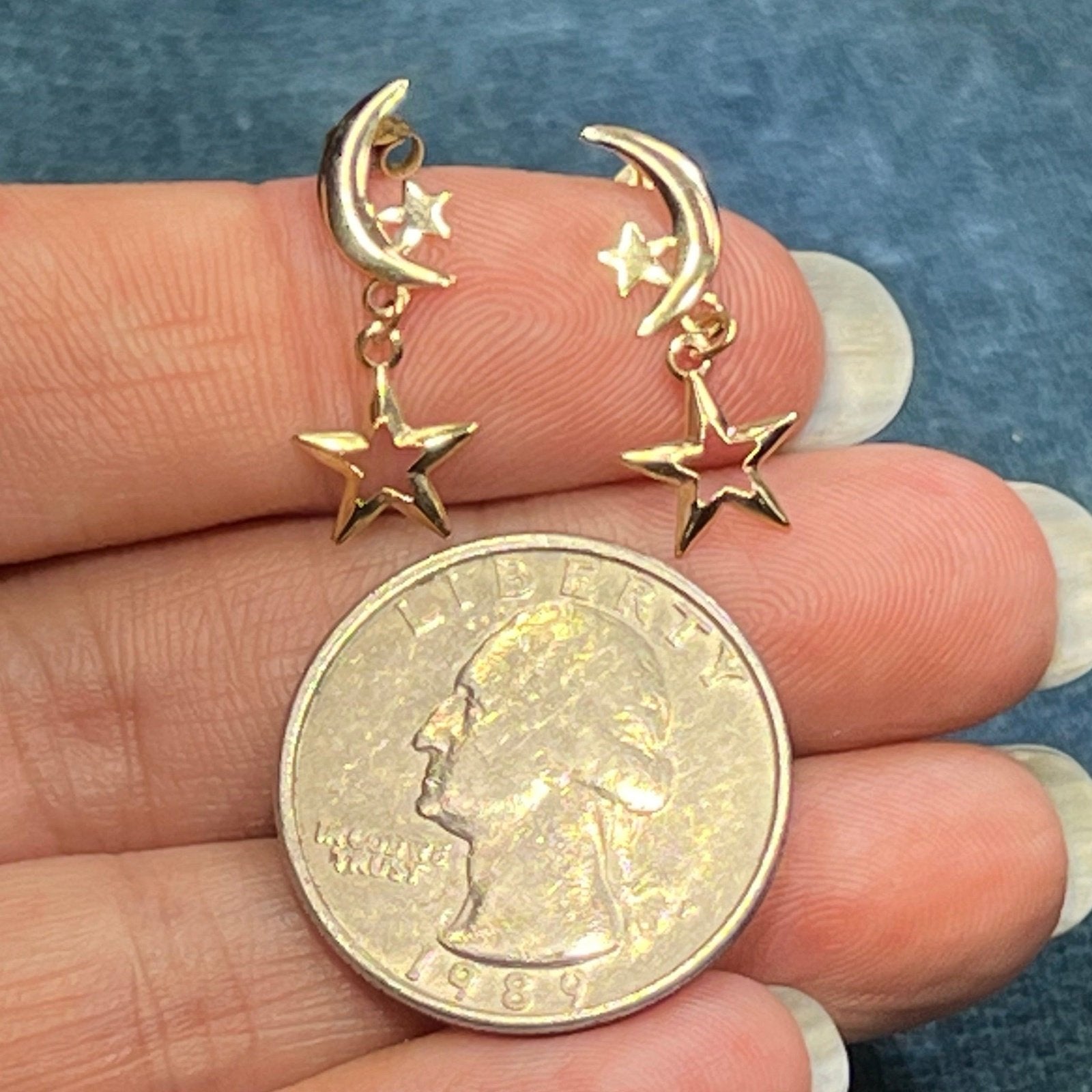 14k Yellow Gold Earrings w Dangly Crescent Moon & Stars.