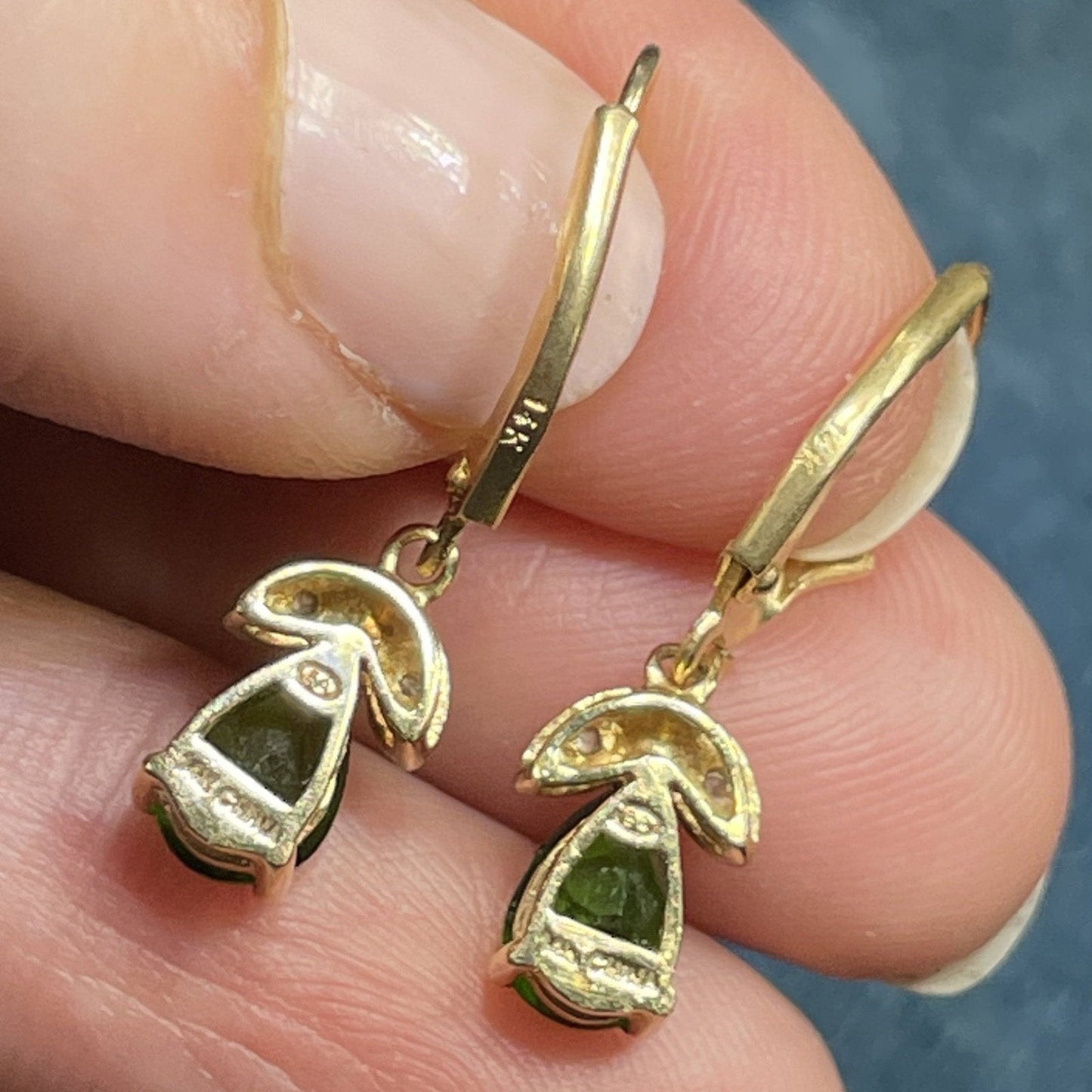 14k Yellow Gold Emerald Teardrop & Diamond Leverback Earrings