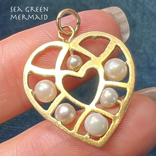 14k Yellow Gold Multi Pearl Brocade Heart Pendant. Large 1.2"
