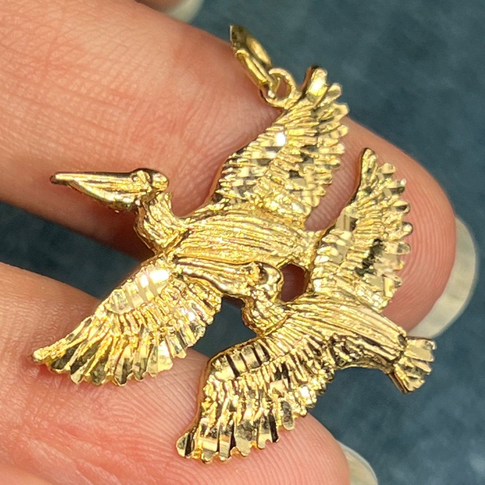 14k Yellow Gold Pair of Pelicans in Flight Pendant. Cooperation! 1.25"