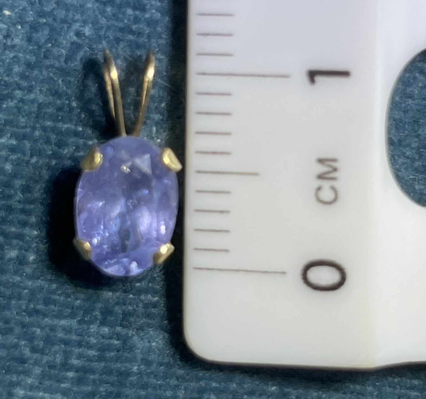 14k Yellow Gold Periwinkle Tanzanite Pendant. Small Oval
