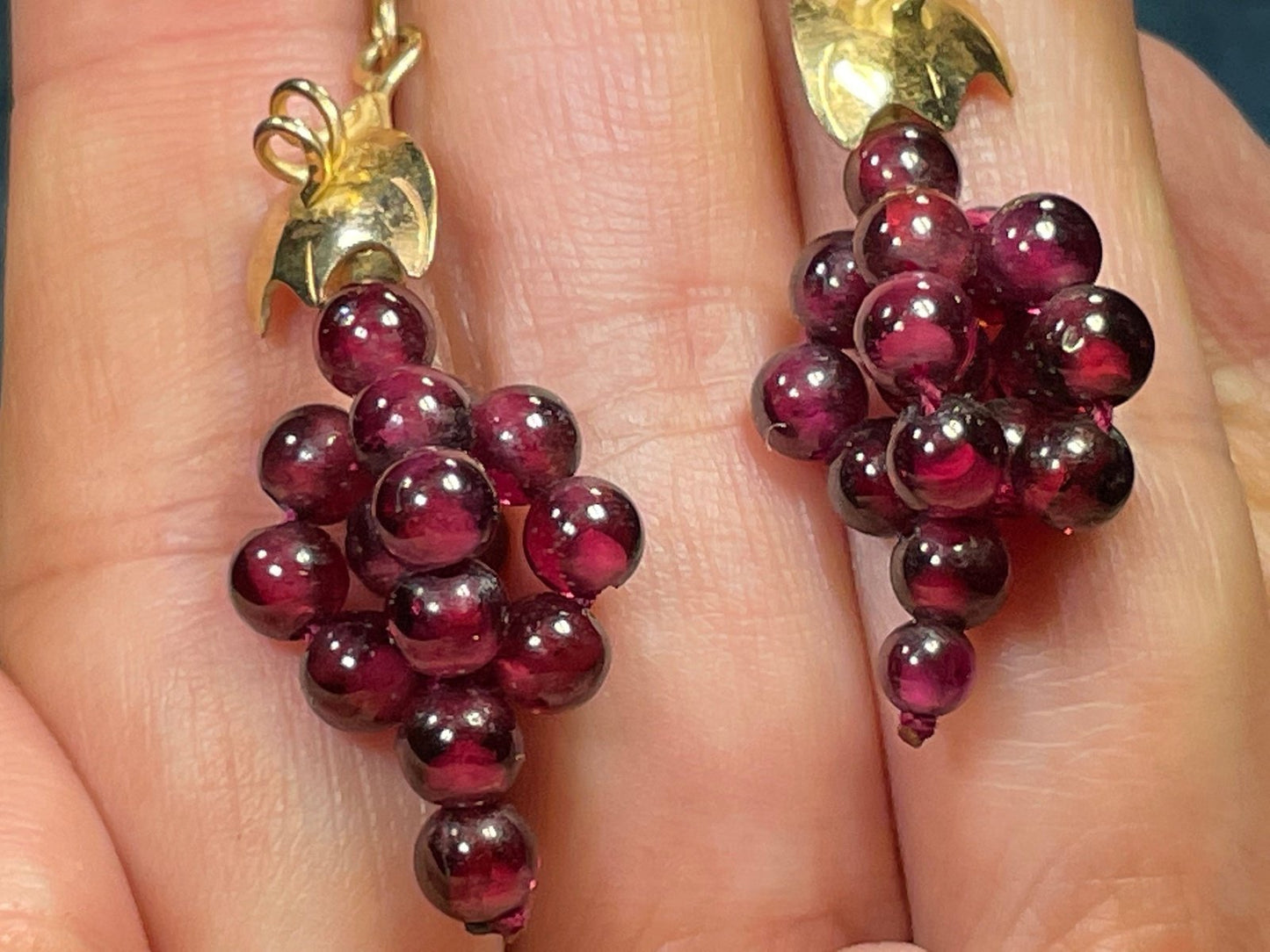 14k Yellow Gold Red Garnet "Bunch of Grapes" Dangle Earrings. 2"