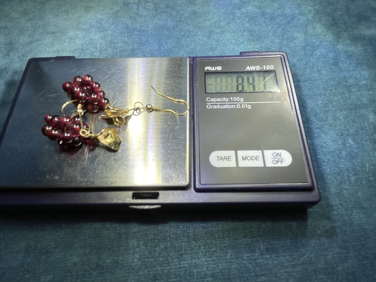 14k Yellow Gold Red Garnet "Bunch of Grapes" Dangle Earrings. 2"