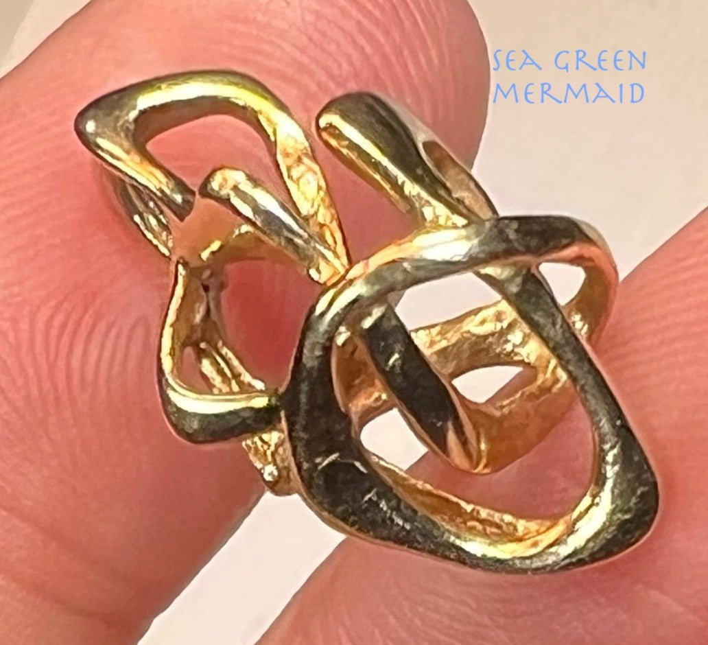 14k Yellow Gold Sculptural 3-D Knot Pendant. Designer **Video**