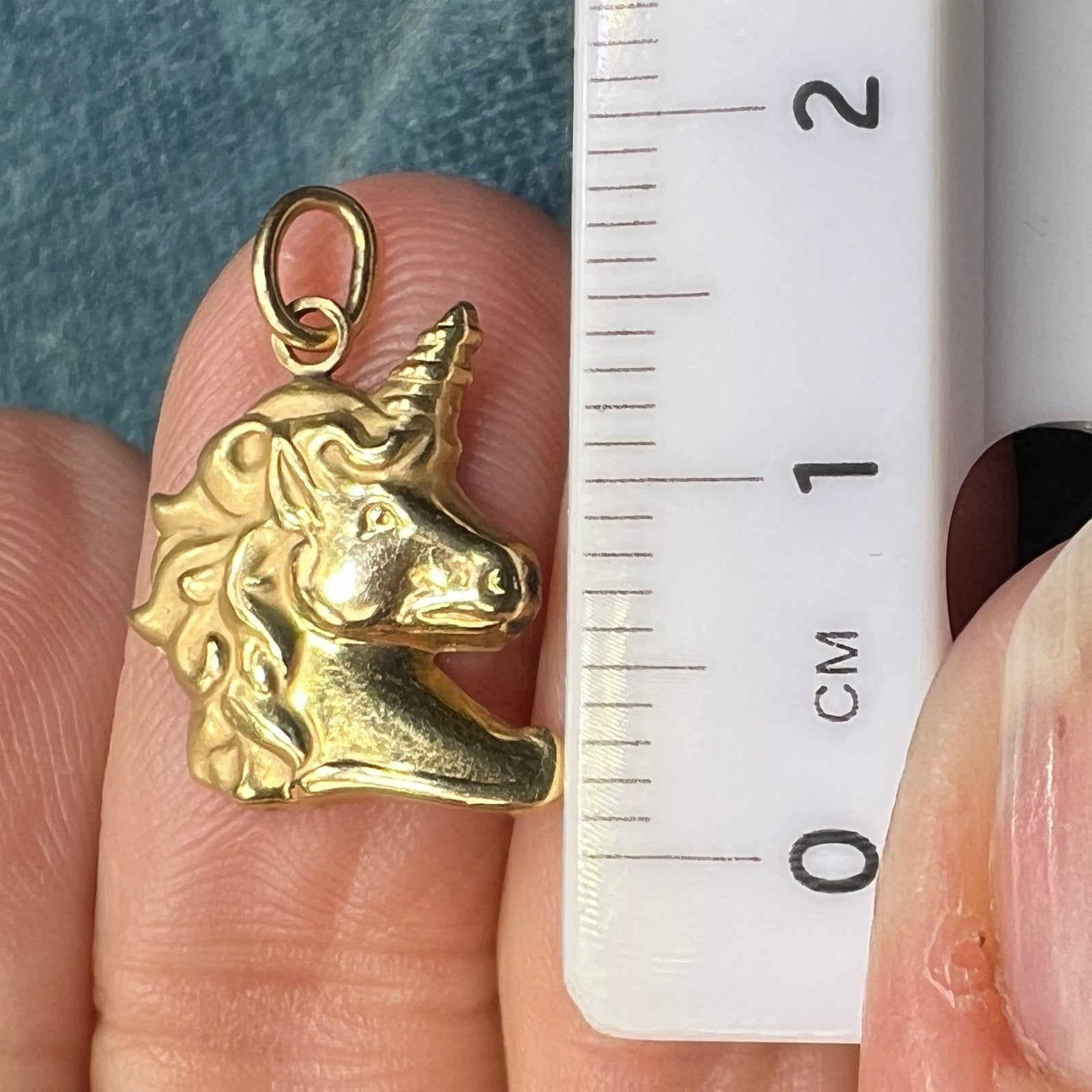 14k Yellow Gold Unicorn Head Pendant. By