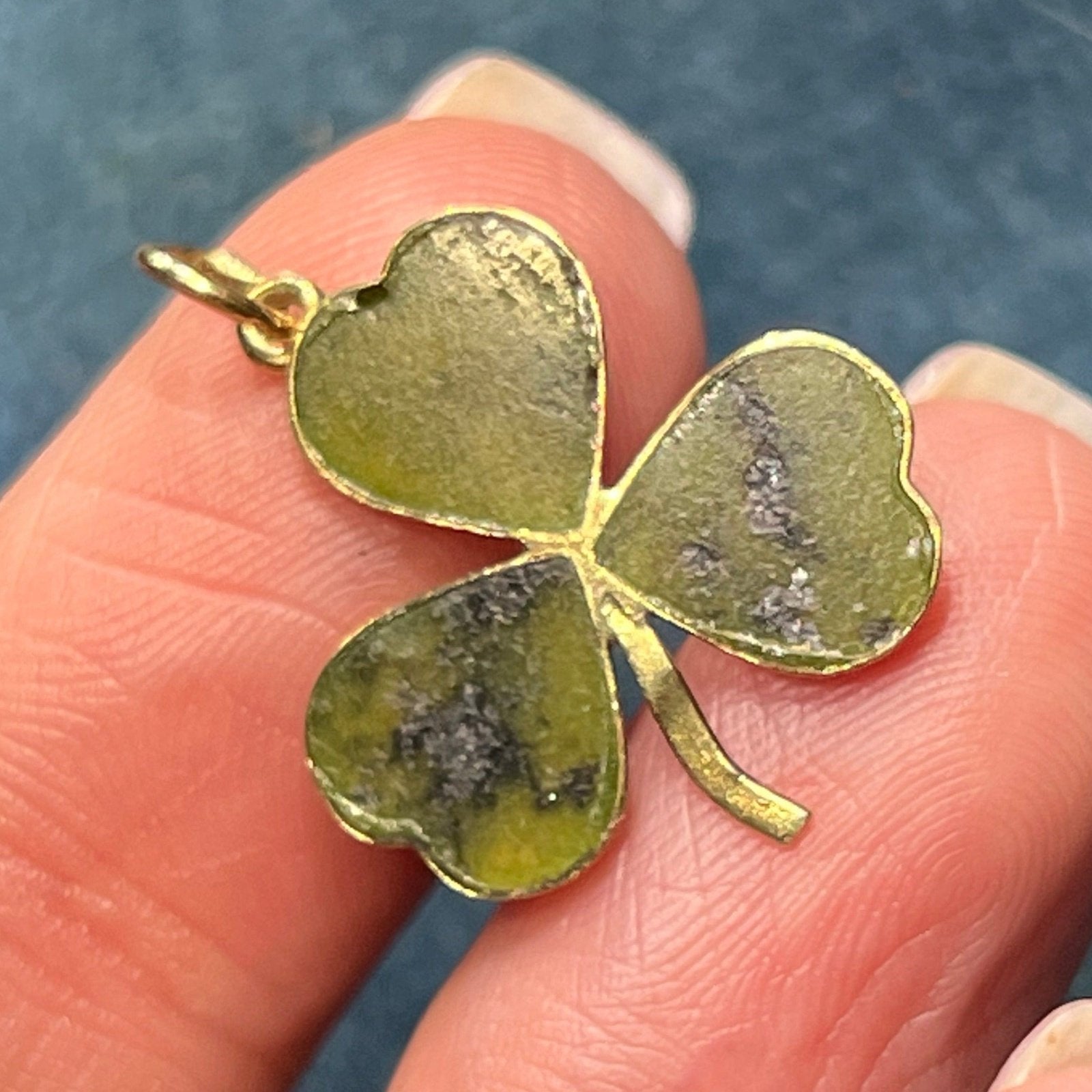 Rose gold shamrock necklace shop