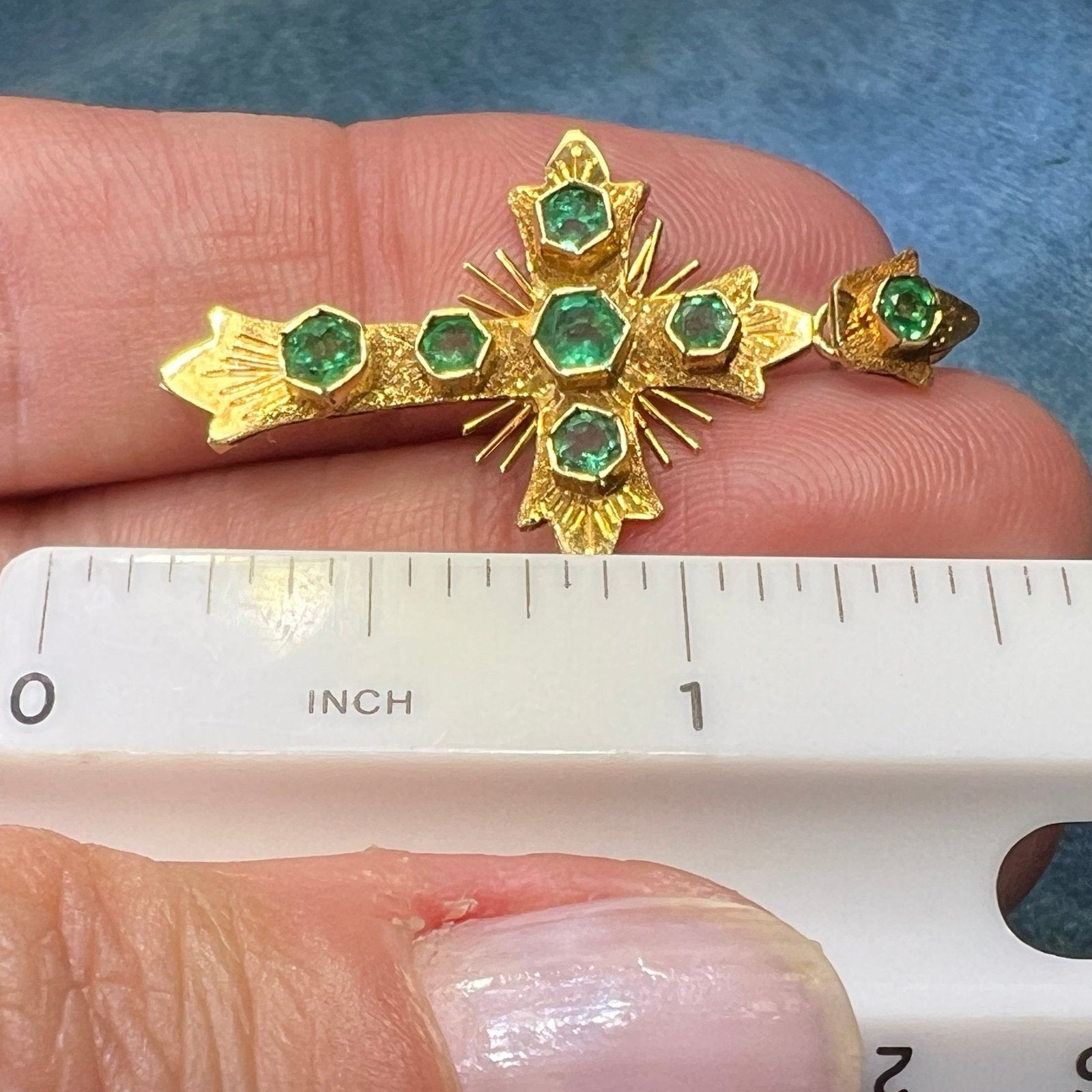 18K Yellow Gold Hexagon Columbian Emerald Cross Pendant. 1.5"