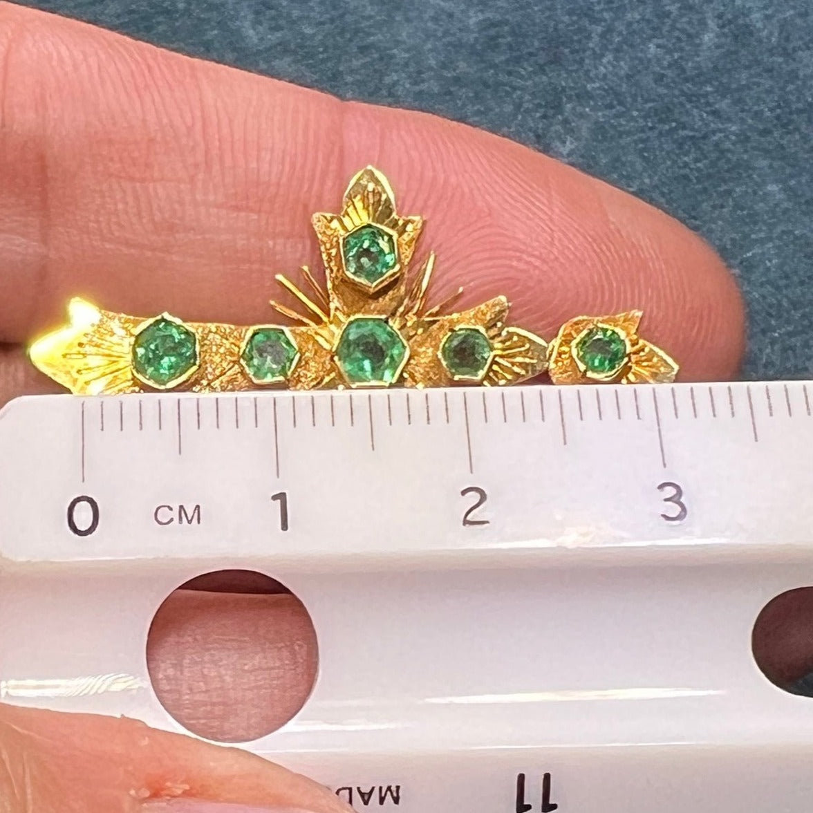 18K Yellow Gold Hexagon Columbian Emerald Cross Pendant. 1.5"