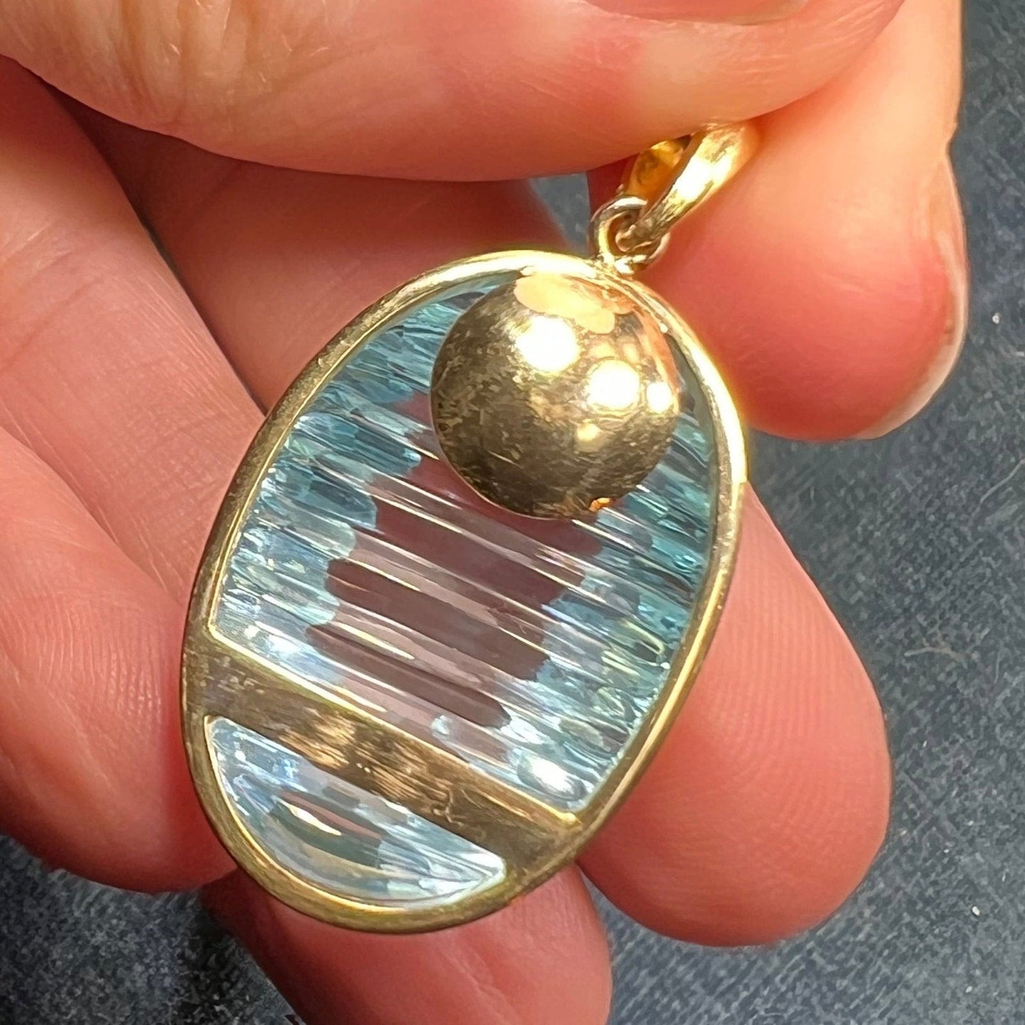 14k Yellow Gold 20 Ct Blue Topaz Fantasy Cut Pendant. 12g + 1.4"