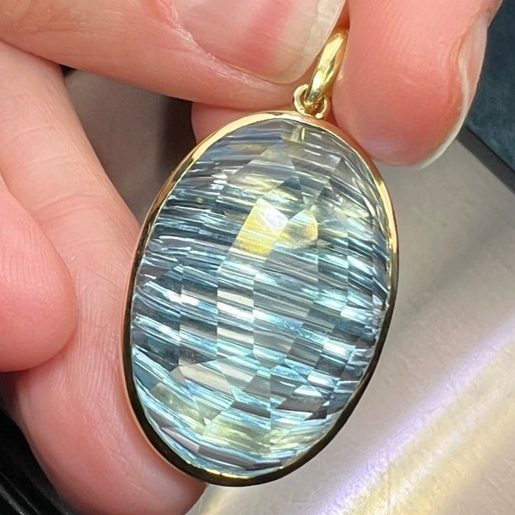 14k Yellow Gold 20 Ct Blue Topaz Fantasy Cut Pendant. 12g + 1.4"