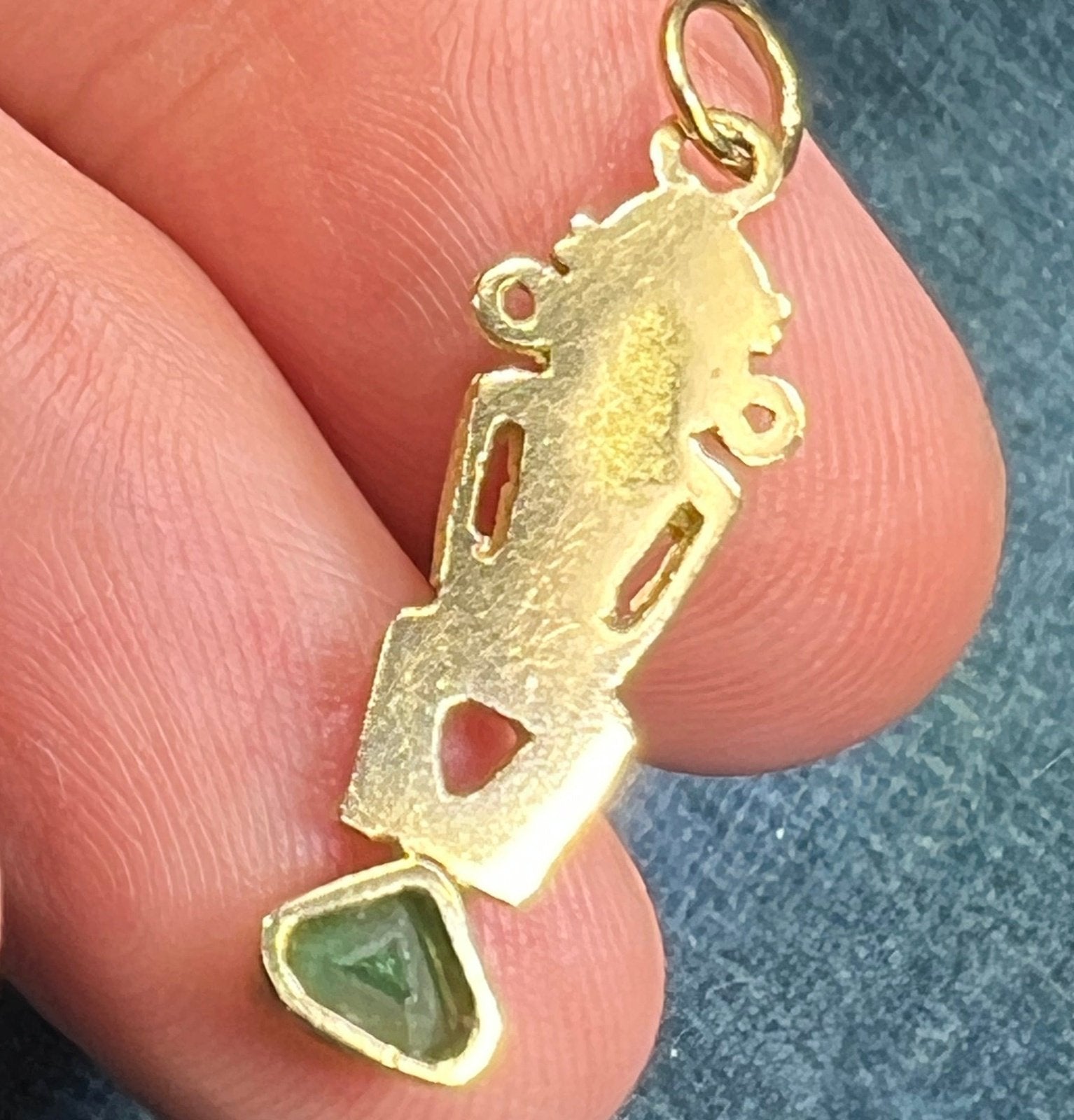 18k Gold Columbian Emerald Incan Mayan God Pendant. 1"