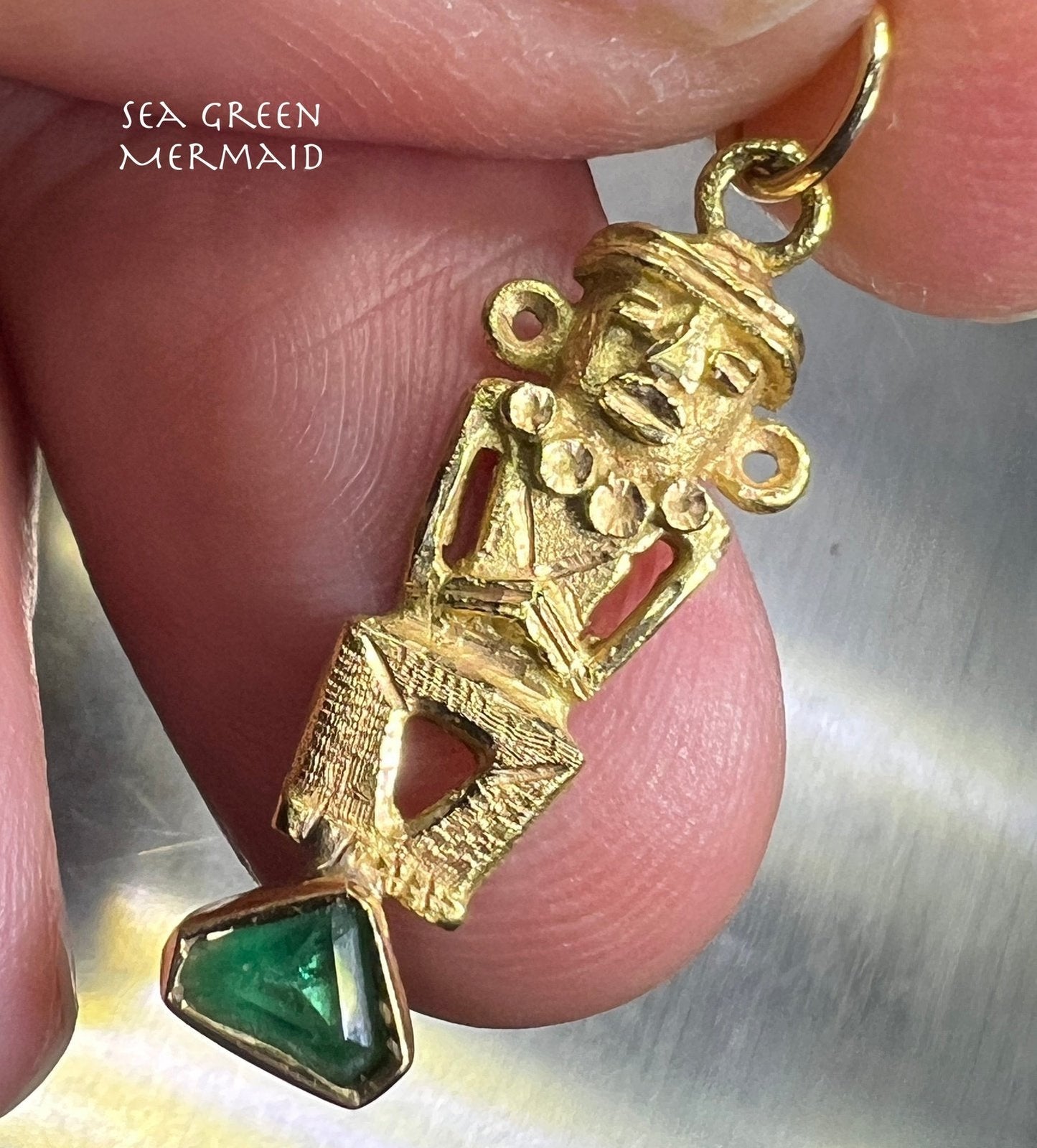 18k Gold Columbian Emerald Incan Mayan God Pendant. 1"