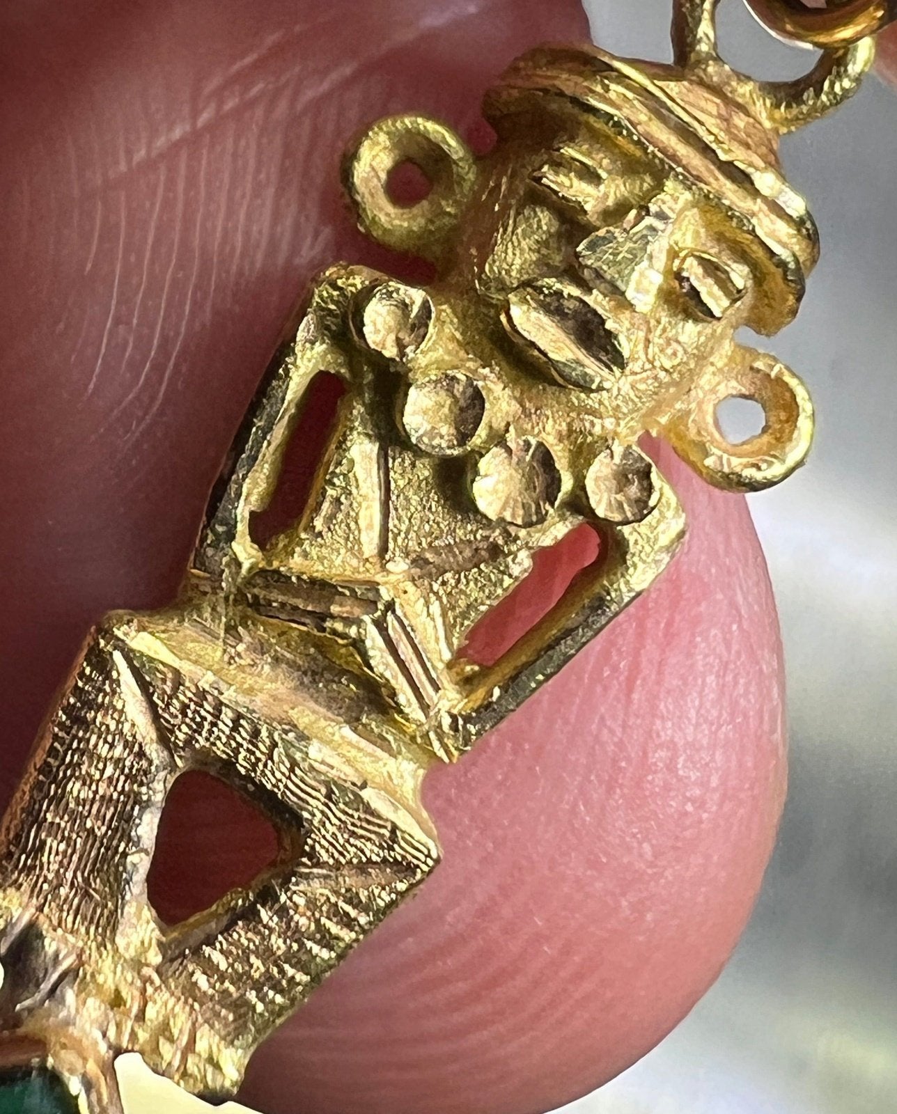 18k Gold Columbian Emerald Incan Mayan God Pendant. 1"