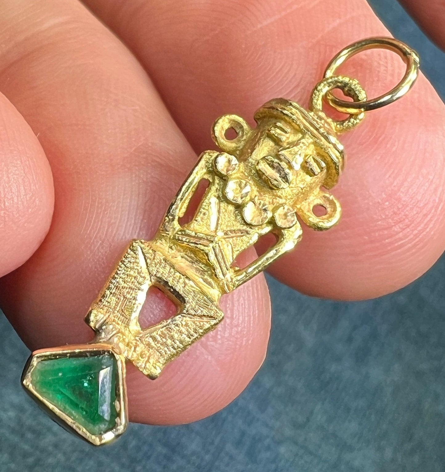 18k Gold Columbian Emerald Incan Mayan God Pendant. 1"