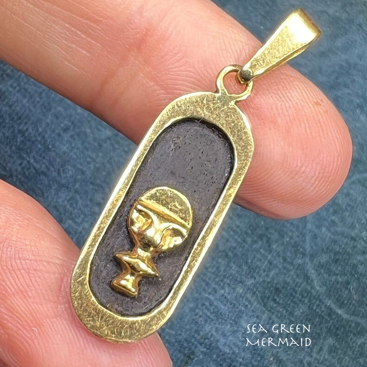 18k Yellow Gold Ghanaian FERTILITY God Pendant. Akua'ba