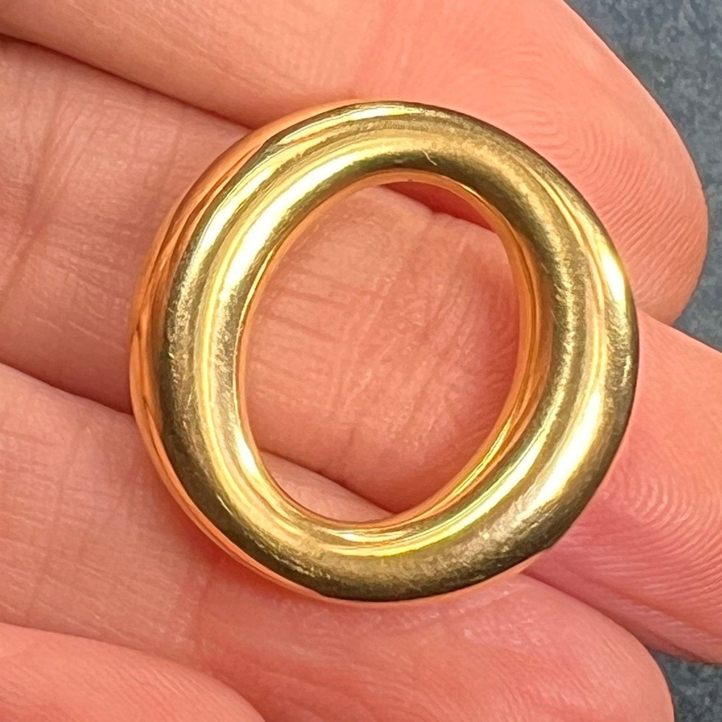 18k Gold *Famous Designer* Sevillana 1" Circle Pendant. *Signed*