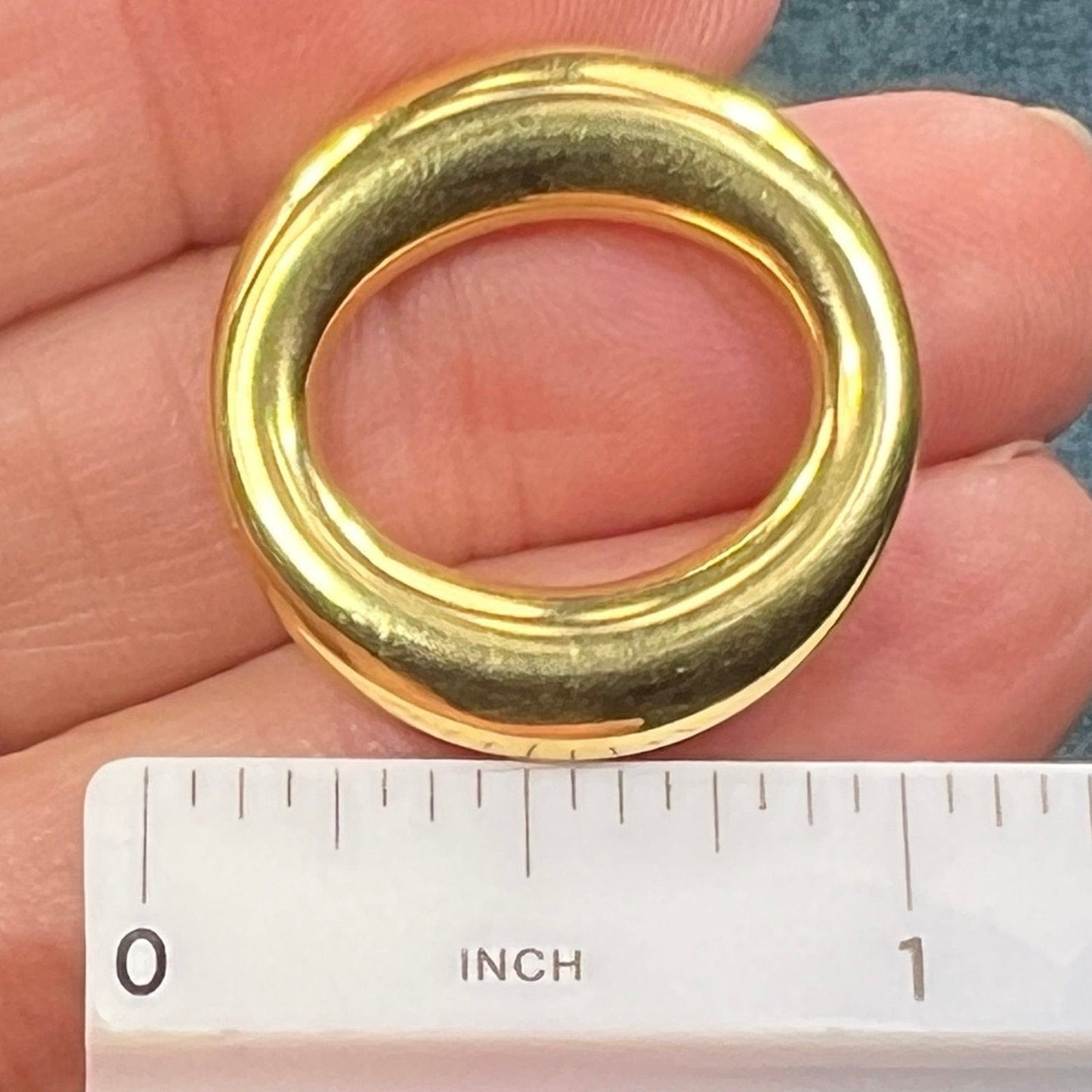 18k Gold *Famous Designer* Sevillana 1" Circle Pendant. *Signed*