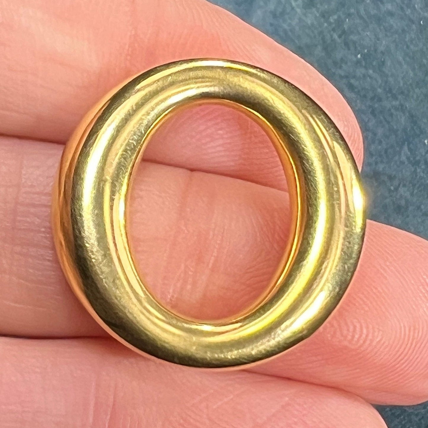 18k Gold *Famous Designer* Sevillana 1" Circle Pendant. *Signed*