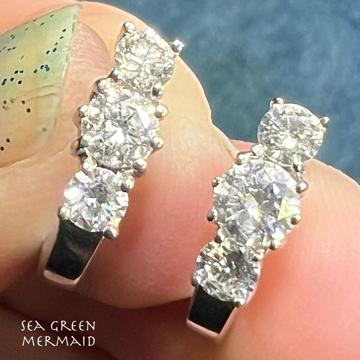 18k White Gold 1.0 TCW Diamond Huggies Hoop Earrings. Famous Designer