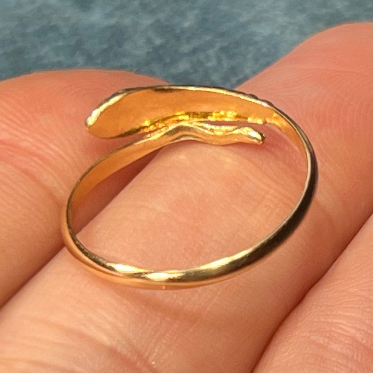 18k Yellow Gold Coiled Antique Snake Wrap Ring w Cabochon Ruby
