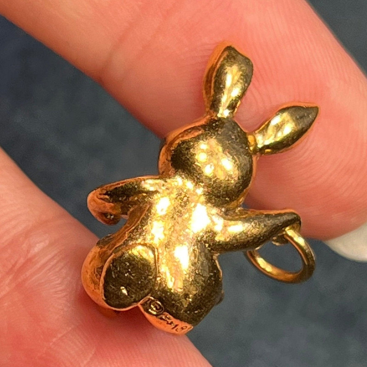 18k Yellow Gold Giggling Silly Bunny Rabbit Pendant w Pearl. SOLID