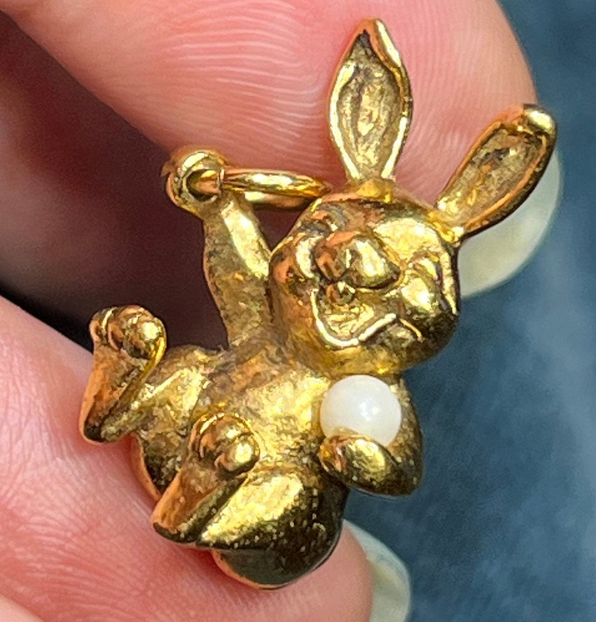 18k Yellow Gold Giggling Silly Bunny Rabbit Pendant w Pearl. SOLID