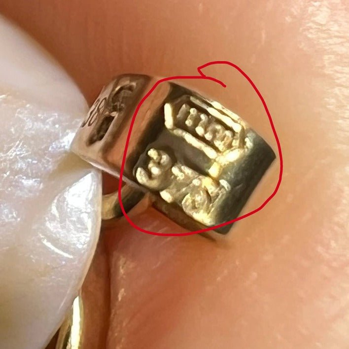 9k Yellow Gold Hoppy Bunny Rabbit Pendant w Pave Diamond Belly. 1"