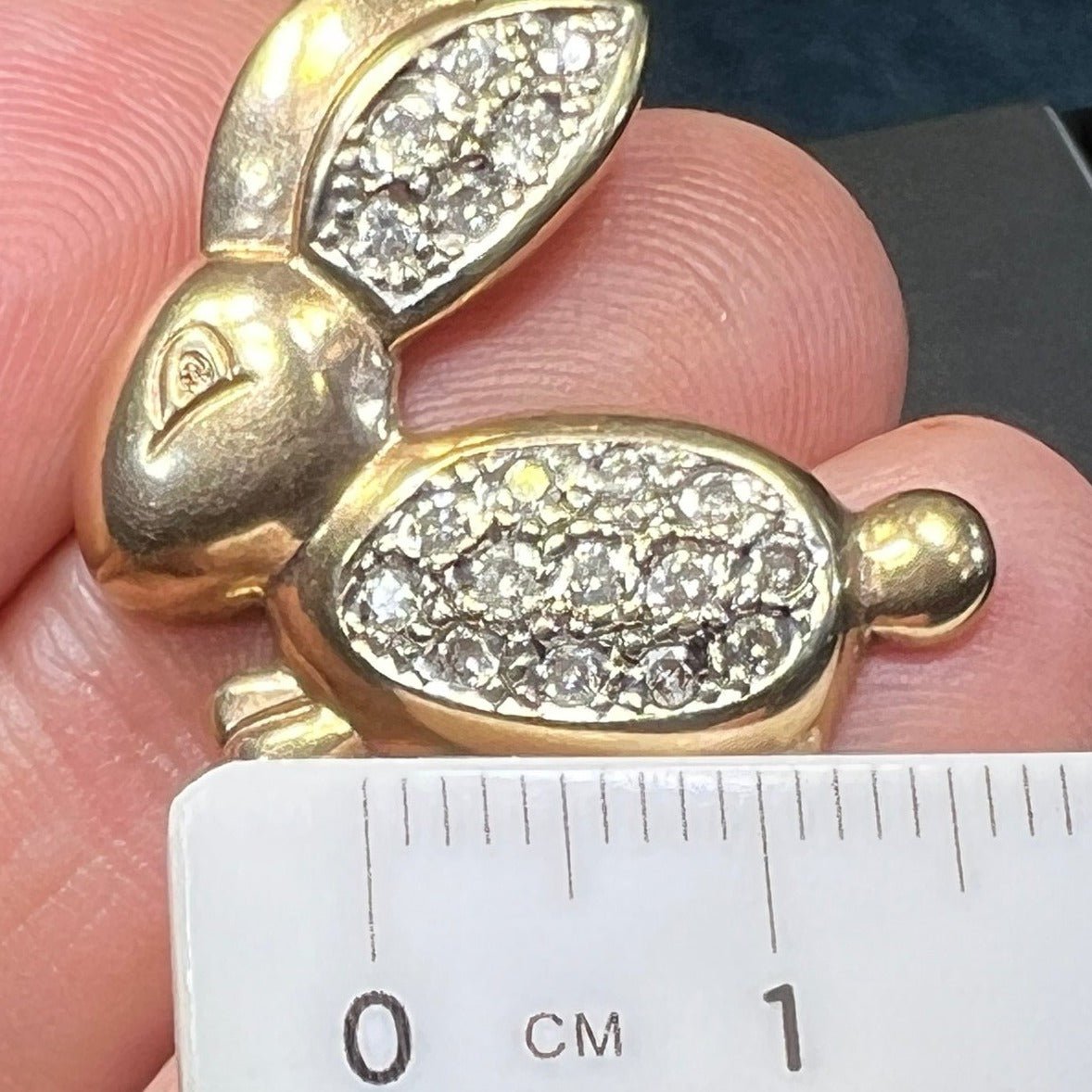 9k Yellow Gold Hoppy Bunny Rabbit Pendant w Pave Diamond Belly. 1"