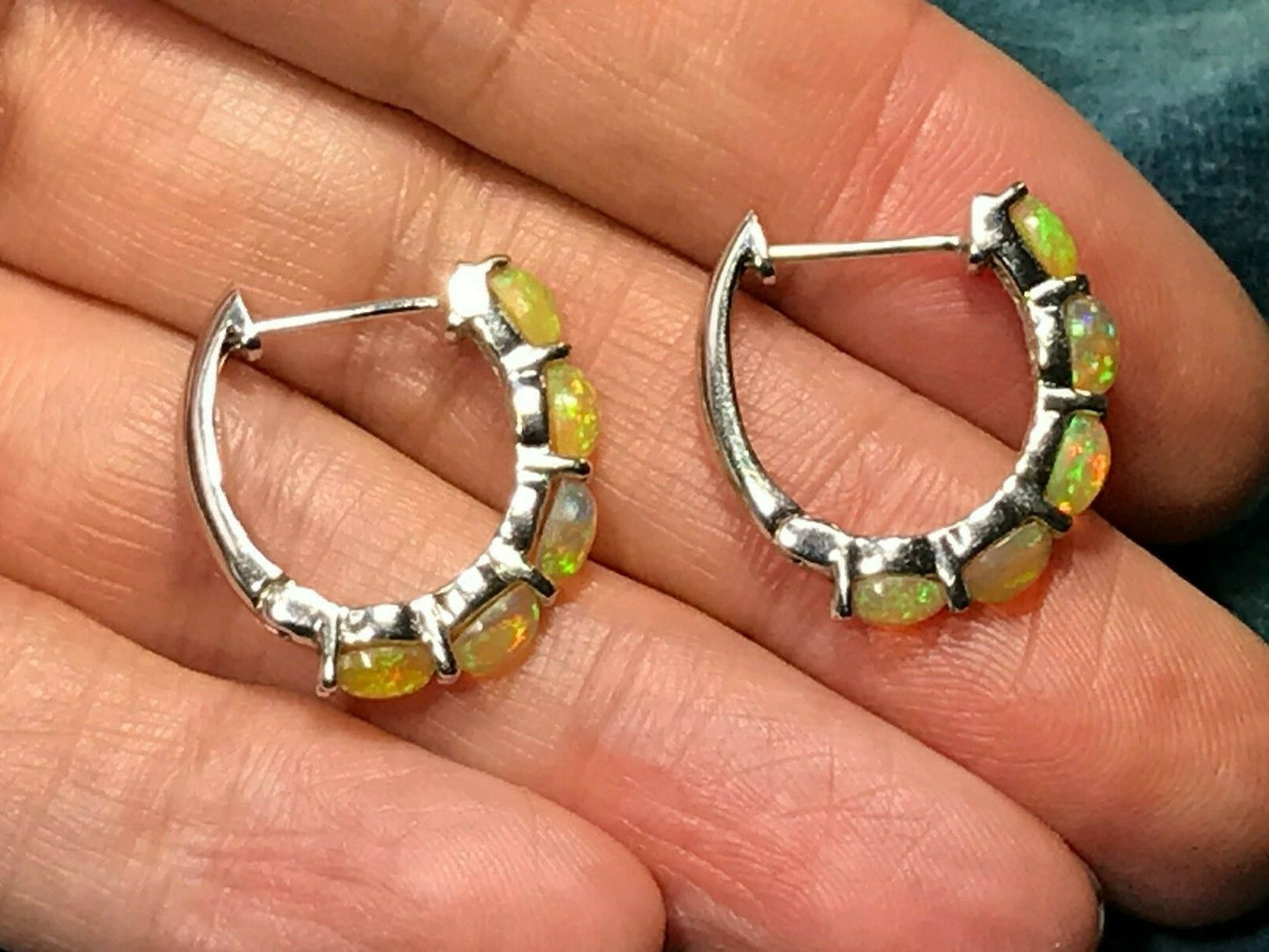 Ethiopian Welo Jelly Opal Huggies Hoop Earrings. 3/4"