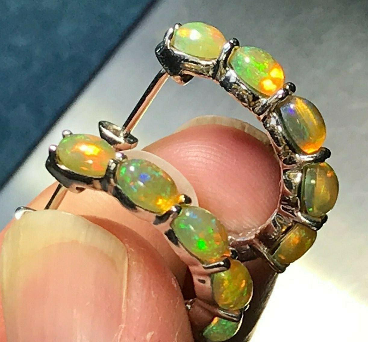 Ethiopian Welo Jelly Opal Huggies Hoop Earrings. 3/4"
