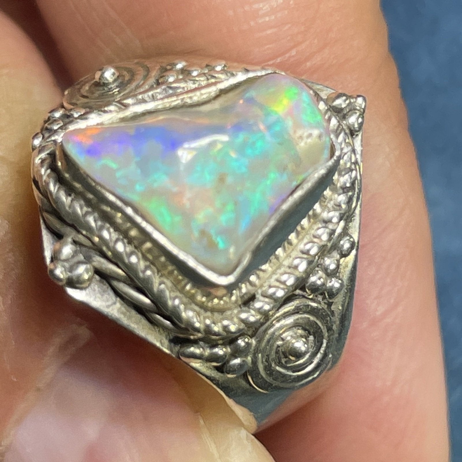 Ethiopian welo opal ring top